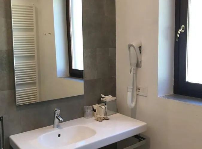 Il Groglio Szálloda 3*
